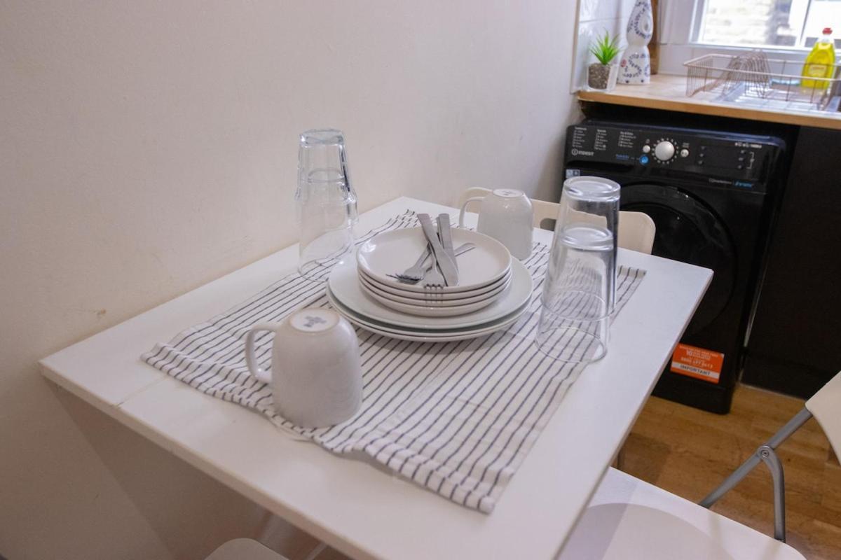 Modern Cosy - Fulham Prime Location Appartement Londen